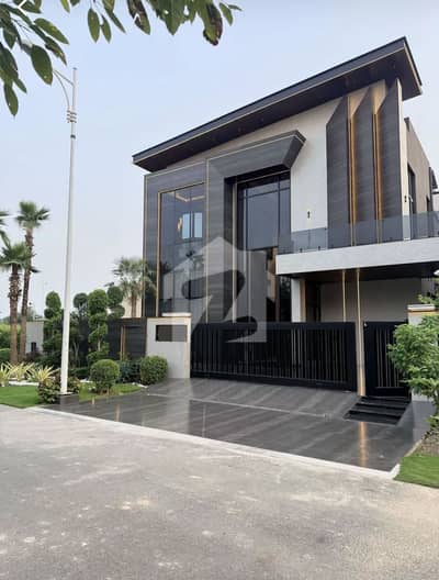ULTRA MODERN HOUSE DESIGNER CATEGORY  PRIME LOCATION