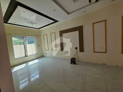 5 Marla Neat and Clean Beautiful House Super Hot Location Available For Rent in Johar Town