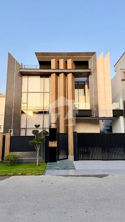 سٹی ہاؤسنگ ۔ فیز 2 سٹی ہاؤسنگ سوسائٹی,گوجرانوالہ میں 5 کمروں کا 10 مرلہ مکان 5.5 کروڑ میں برائے فروخت۔ سٹی ہاؤسنگ ۔ فیز 2 سٹی ہاؤسنگ سوسائٹی,گوجرانوالہ میں 5 کمروں کا 10 مرلہ مکان 5.5 کروڑ میں برائے فروخت۔