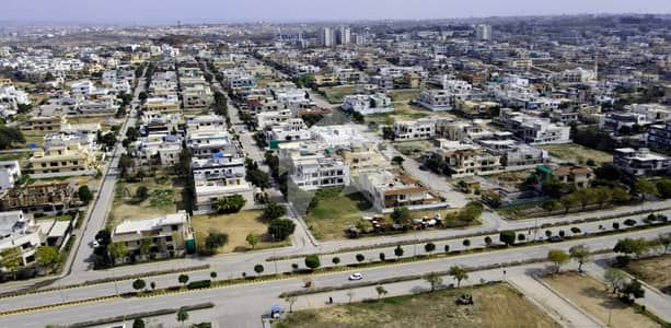1 Kanal Level Corner Plot South Face Sec H Plot For Sale In DHA 2