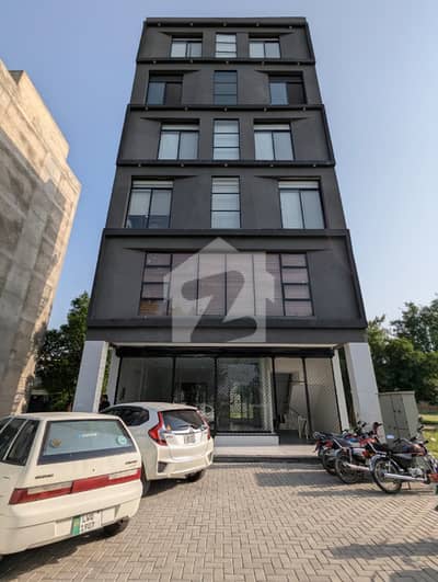 بحریہ ٹاؤن نشتر بلاک بحریہ ٹاؤن سیکٹر ای,بحریہ ٹاؤن,لاہور میں 5 مرلہ Studio عمارت 12.0 کروڑ میں برائے فروخت۔