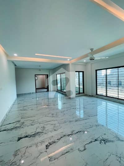 Brand New Investment Opportunity 4 Bed Apartment for Sale in Askari 12 !