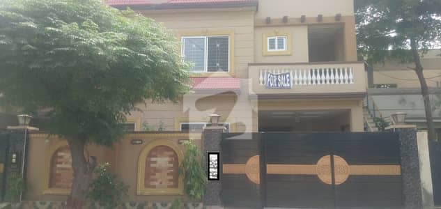 10 MARLA PRIME LLOCATION BRAND NEW HOUSE FOR SALE