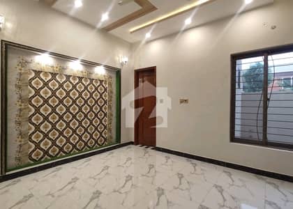 10 Marla House For Rent In Bahria Town - Sector E