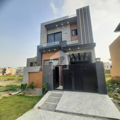 Modern Design 5 Marla 3 Bed House Available For Sale In Paragon City Green Orchard