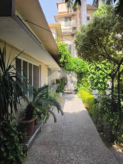 Buy A 18 Marla House For Sale In Khanna Road