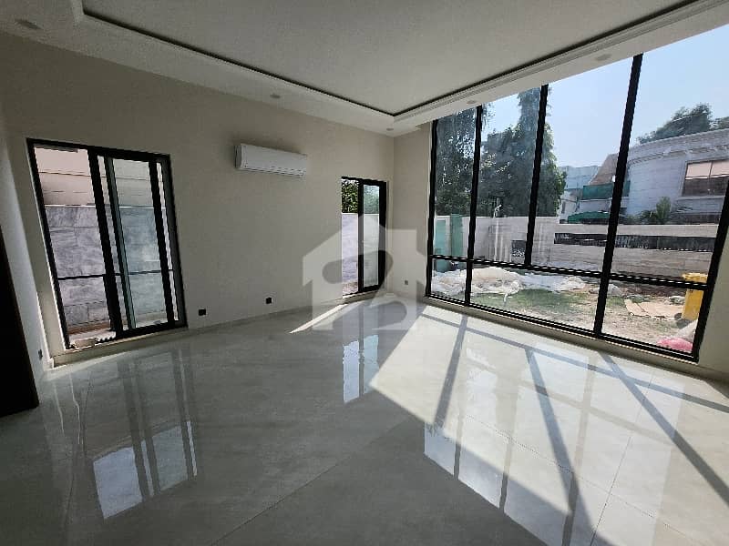 Brand New Luxury 7 Bedroom House Brand New Luxury 7 Bedroom House