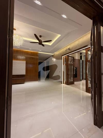 10 Marla house for rent Available from 1 st november 10 Marla house for rent Available from 1 st november