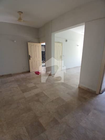 FOR RENT: 950 SQ FT 2-BED DD APARTMENT (1ST FLOOR) NEAR DHA MALL, BUKHARI COMMERCIAL, DHA PHASE 6