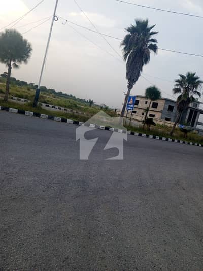 7 Marla Plot for sale low budget