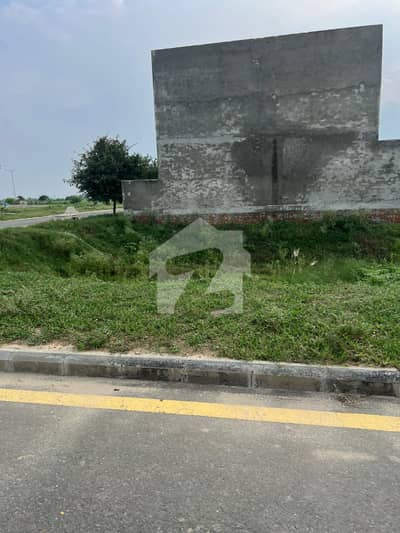 5 Marla Plot Available At Hot Location Near To Park Mosque & Commercial At Reasonable Price In New Lahore City Phase 3