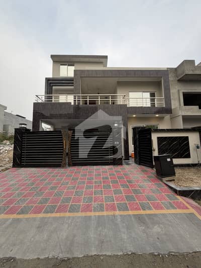 Prime Location 10 Marla House for Sale MPCHS Block C (Hot Location)