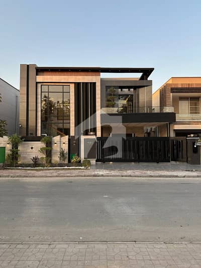 1 KANAL PRIME LOCATION MODERN DESIGN HOUSE FOR SALE BAHRIA TOWN LAHORE