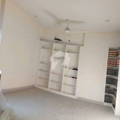 Apartment For Sale in Block-2, Clifton, Karachi.