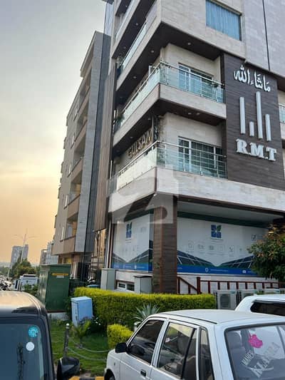 8 Marla Building For Sale At Gulberg Greens Islamabad
