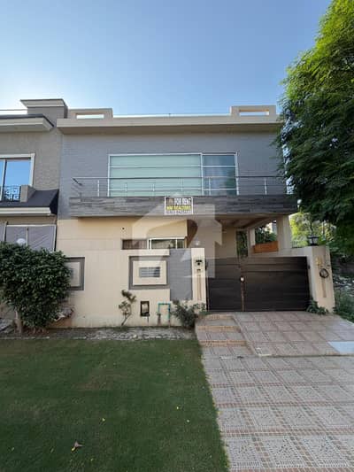 5 Marla Modern House Available For Rent DHA PHASE 5