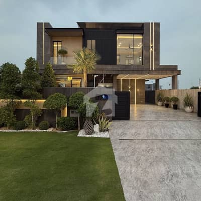 1 KANAL ELEGANT BUNGLOW FOR SALE AVAILABLE IN DHA PHASE 6