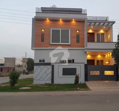 5 marla corner house available for rent