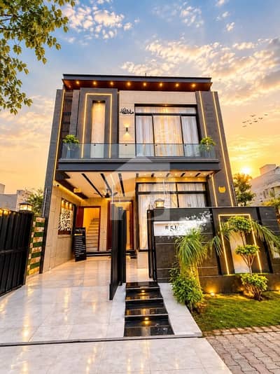5 Marla house for Rent DHA town Lahore