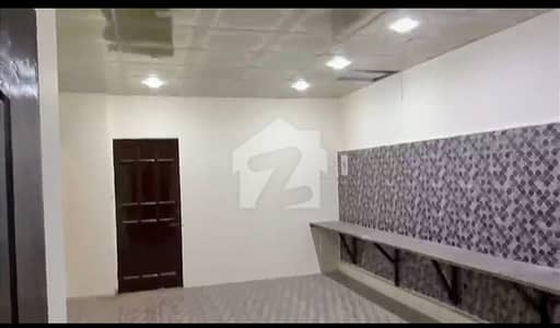 شاہراہِ فیصل کراچی میں 1 کنال Studio دفتر 5.5 لاکھ میں کرایہ پر دستیاب ہے۔