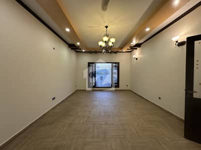 3BED DD GROUND PORTION AVAILABLE FOR RENT AT DHA PHASE 7 EXT