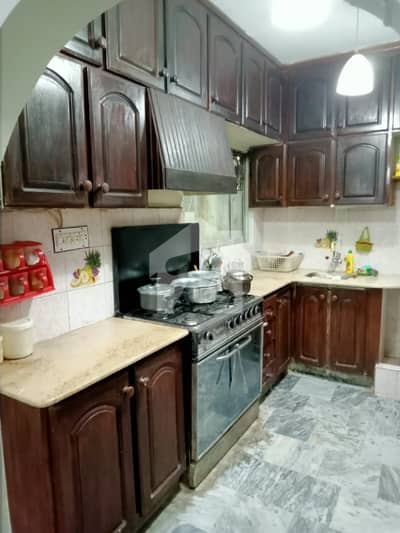 3BDD 1450 SQFT 2 FLOOR VERY GOOD CONDITION. . .