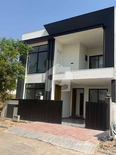 I Am Selling 7 Marla Residencial House In Gulberg Residancia Block F