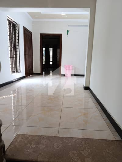 سی بی آر ٹاؤن فیز 1 - بلاک سی سی بی آر ٹاؤن فیز 1,سی بی آر ٹاؤن,اسلام آباد میں 4 کمروں کا 14 مرلہ مکان 4.5 کروڑ میں برائے فروخت۔ سی بی آر ٹاؤن فیز 1 - بلاک سی سی بی آر ٹاؤن فیز 1,سی بی آر ٹاؤن,اسلام آباد میں 4 کمروں کا 14 مرلہ مکان 4.5 کروڑ میں برائے فروخت۔