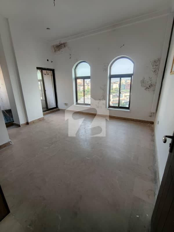 Spacious 3 Bed Apartment For Rent (Office And Residential) Spacious 3 Bed Apartment For Rent (Office And Residential)