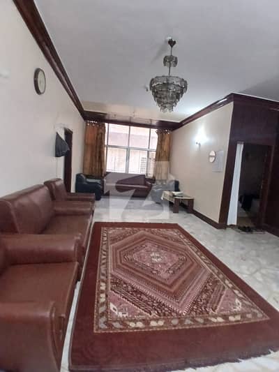 Only for AHLETASHI FAMILIES Highly-Desirable 400 Square Yards Upper Portion Available In Gulshan-e-Iqbal - Block 13/D-1 Only for AHLETASHI FAMILIES Highly-Desirable 400 Square Yards Upper Portion Available In Gulshan-e-Iqbal - Block 13/D-1