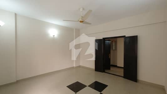 Buy A 2600 Square Feet Flat For Sale In Askari 5 - Sector F