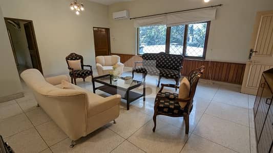 FOR RENT Fully Furnished 3-Bedrooms Upper Portion F_8/3