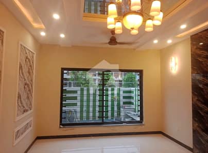 5 Marla House In Stunning Bahria Town - Sector C Is Available For rent 5 Marla House In Stunning Bahria Town - Sector C Is Available For rent