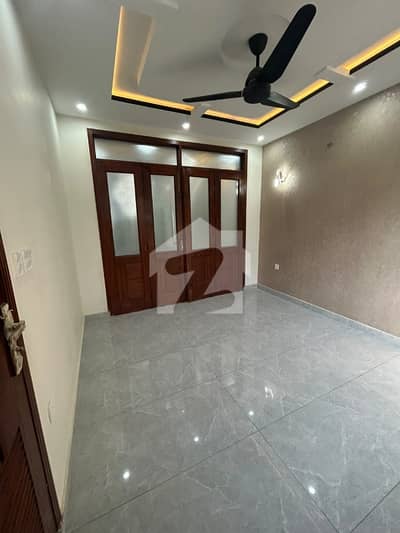 Magnificent 1 Kanal Brand New House Available for Rent in IEP Engineers Town, Lahore. Magnificent 1 Kanal Brand New House Available for Rent in IEP Engineers Town, Lahore.