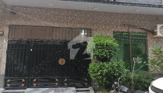 الحمد پارک لاہور میں 4 کمروں کا 5 مرلہ مکان 2.75 کروڑ میں برائے فروخت۔