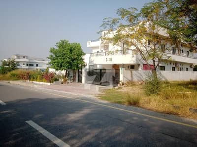 1 kanal plot for sale in Engineers Cooperative Housing Society ( ECHS) D-18 Islamabad