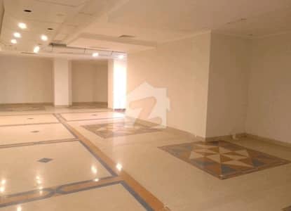 جیل روڈ لاہور میں 8 کنال Studio عمارت 28.0 لاکھ میں کرایہ پر دستیاب ہے۔ جیل روڈ لاہور میں 8 کنال Studio عمارت 28.0 لاکھ میں کرایہ پر دستیاب ہے۔