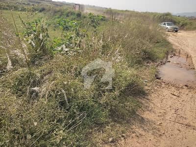 PLOT FOR SALE IN C 16 CUTTING ERIA PLOT FOR SALE IN C 16 CUTTING ERIA