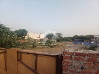 7.5 Kanal Plot Main Defence Road