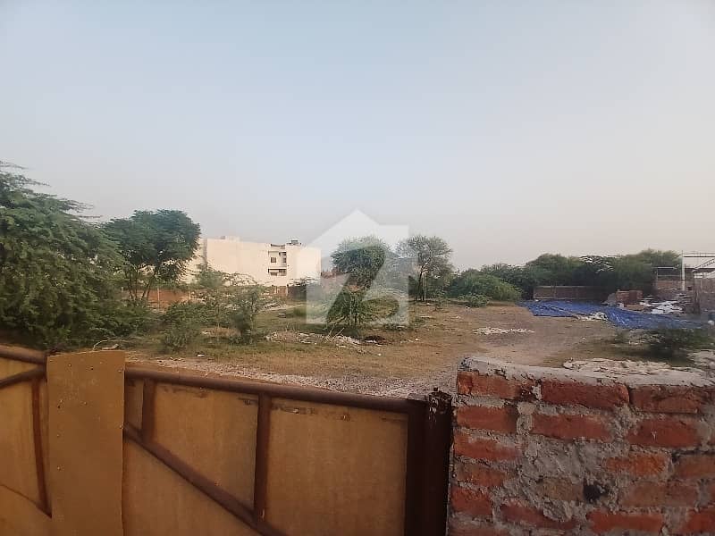 7.5 Kanal Plot Main Defence Road 7.5 Kanal Plot Main Defence Road