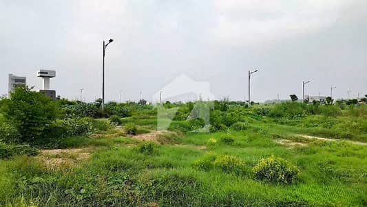 "Plot No. T-1168/5: Your Haven Of Luxury In DHA Phase 8" "Plot No. T-1168/5: Your Haven Of Luxury In DHA Phase 8"
