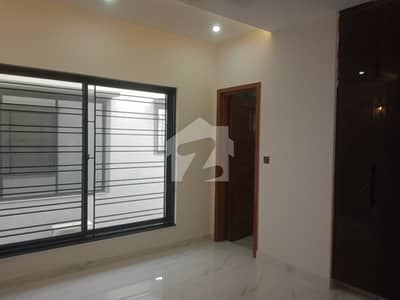 Spacious House Is Available For sale In Ideal Location Of Bahria Town - Sector C