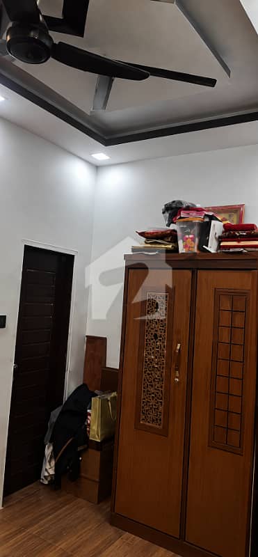عالمدار چوک قاسم آباد,حیدر آباد میں 3 کمروں کا 5 مرلہ فلیٹ 85.0 لاکھ میں برائے فروخت۔