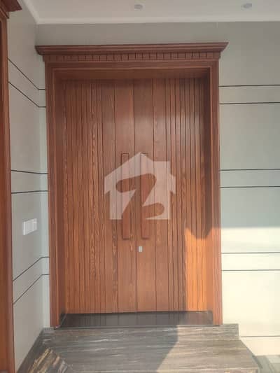 Buying A Corner House In Wapda Town Phase 1 - Block J3 Lahore?