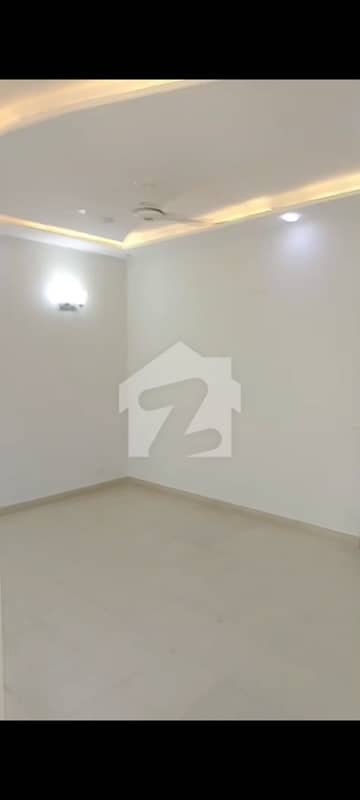 P11 A Villa 200 Yard West Open Btk P11 A Villa 200 Yard West Open Btk