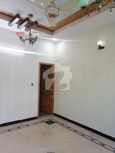 Upper Portion For Rent In G-13/1