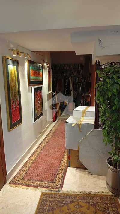 F-6/1 DOUBLE STOREY HOUSE 50X140 (777 SQ YARDS ) MARGALLAH FACING PEACEFUL & WIDE STREET REASONABLE DEMAND