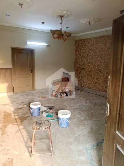 10 Marla upper portion for rent Separate enternce reasonable rent