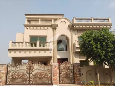 Corner 1 Kanal House In Top City 1 - Block C Is Available For sale