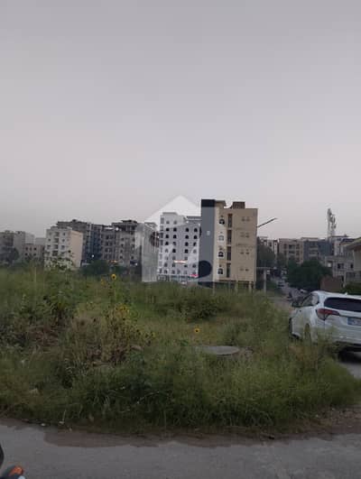 جناح گارڈنز فیز 1 جناح گارڈنز,ایف ای سی ایچ ایس,اسلام آباد میں 7 مرلہ رہائشی پلاٹ 1.35 کروڑ میں برائے فروخت۔ جناح گارڈنز فیز 1 جناح گارڈنز,ایف ای سی ایچ ایس,اسلام آباد میں 7 مرلہ رہائشی پلاٹ 1.35 کروڑ میں برائے فروخت۔